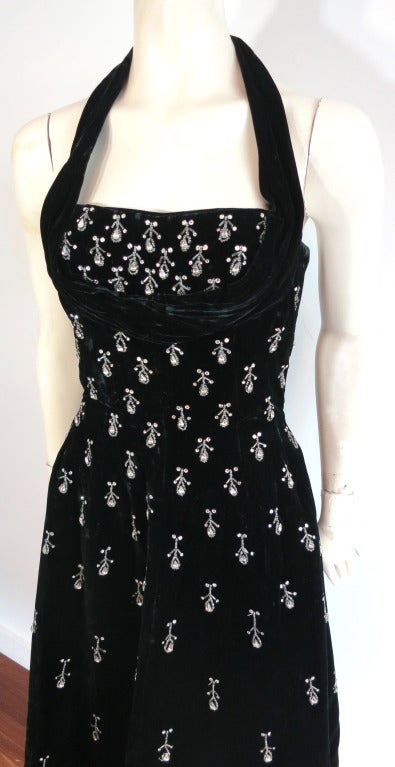 Vintage CEIL CHAPMAN 1950's teardrop embellished black velvet halter dress In Good Condition In Newport Beach, CA