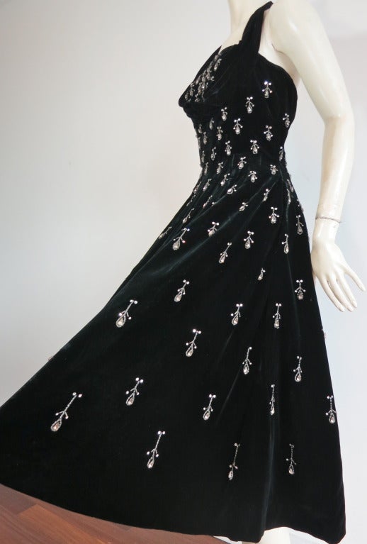 Vintage CEIL CHAPMAN 1950's teardrop embellished black velvet halter dress 2