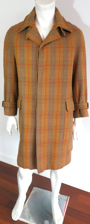 Brown Vintage TURNBULL & ASSER LONDON 1960's Men's plaid coat For Sale