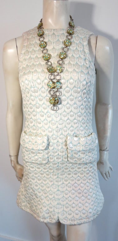 Vintage JEAN PATOU 1960's principios de Karl Lagerfeld vestido chaqueta collar conjunto Beige en venta
