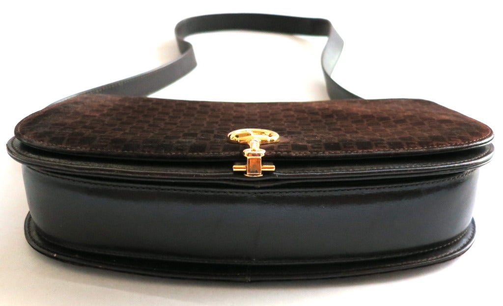 Black Vintage GUCCI ITALY 1970's logo suede & leather horse-bit purse For Sale