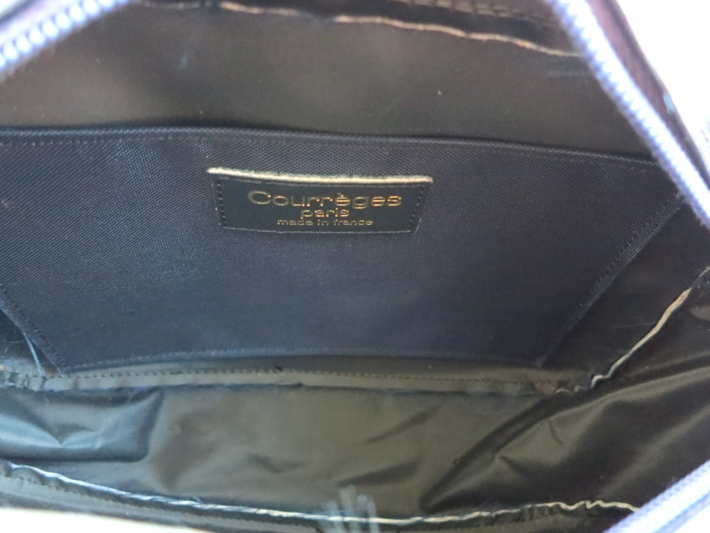 Vintage COURREGES PARIS Navy & white logo front small shoulder bag In Excellent Condition In Newport Beach, CA