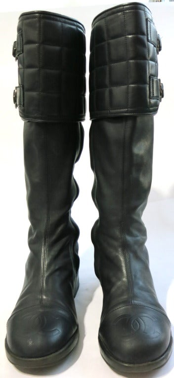 Women's CHANEL PARIS 1990's Black leather motorcycle boots shoes