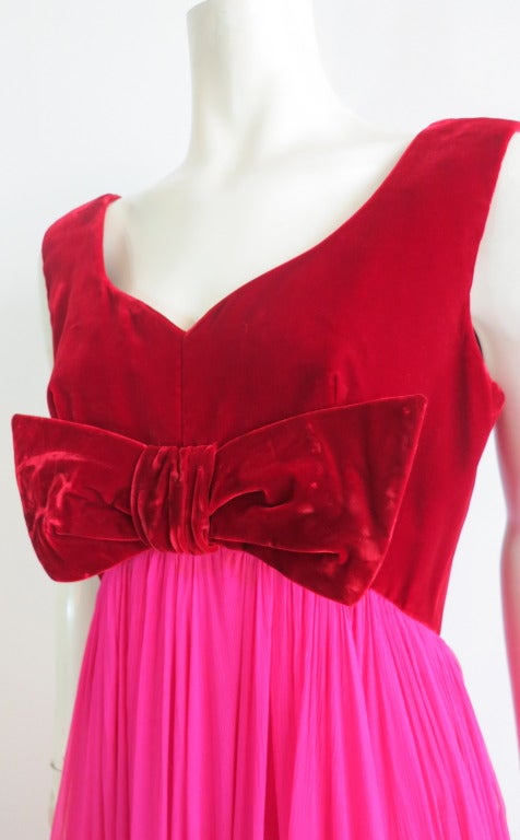 Vintage SARMI Crimson velvet & magenta silk chiffon gown For Sale 2