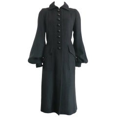 ROLAND MOURET Black volume sleeve coat