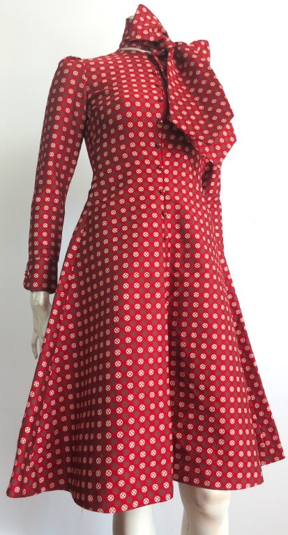 1970's GEOFFREY BEENE Silk foulard dress In Good Condition In Newport Beach, CA