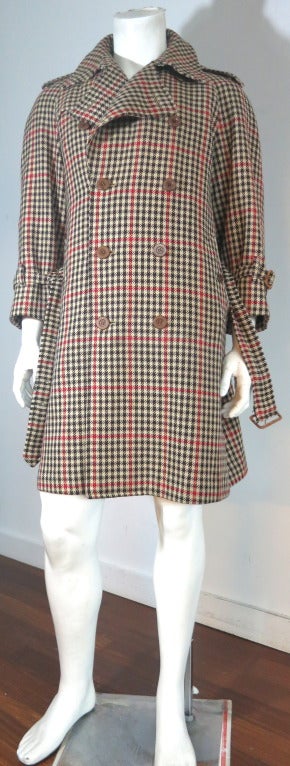 Vintage TURNBULL & ASSER LONDON Men's houndstooth check trench coat In Fair Condition For Sale In Newport Beach, CA