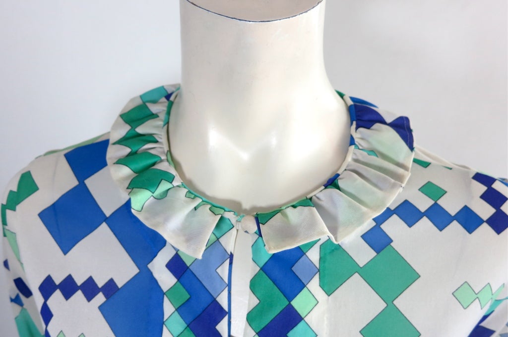 Vintage EMILIO PUCCI Late 1960's Formfit Rogers button dress In Good Condition In Newport Beach, CA