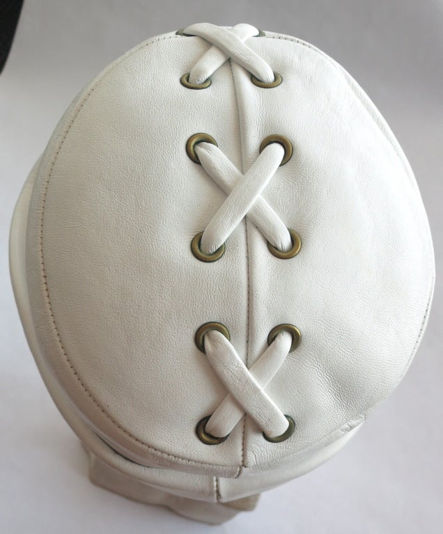 Vintage YVES SAINT LAURENT White leather 'Safari' hat 1