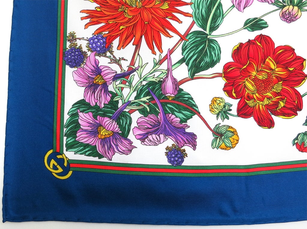 Women's GUCCI 'Dahlia' Flora printed silk scarf