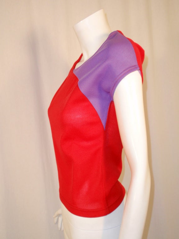 Rudi Gernreich Vintage Red & Purple Short Sleeve Knit Top In Excellent Condition For Sale In Los Angeles, CA