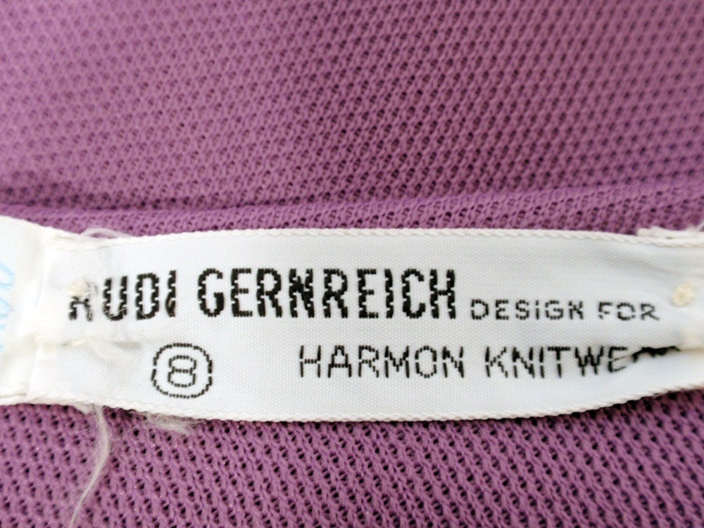 Rudi Gernreich Vintage 2 Stck. Weißes & lila Top & Rock-Set (Violett) im Angebot