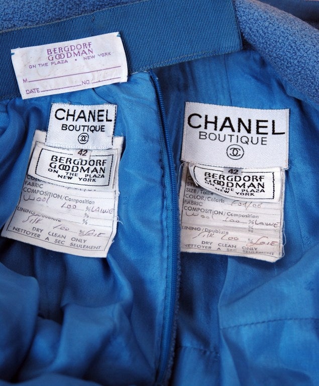 1990's Chanel Periwinkle-Blue Wool Double-Breasted Skirt Suit 3