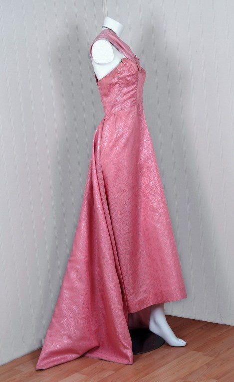 Women's 1950's Metallic Pink Silk-Brocade Hourglass Trained Goddess Gown