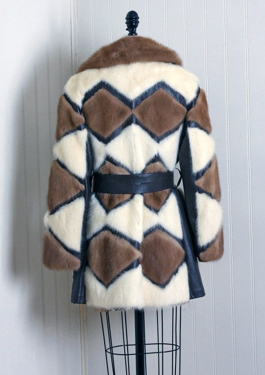 1960's Luxurious Ivory & Brown Patchwork Mink-Fur Belted Coat 3