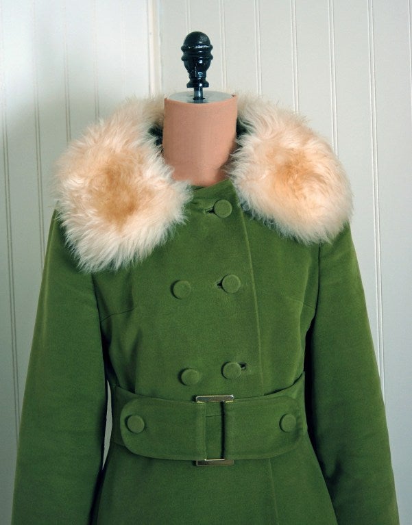 1960's Stunning Sheepskin-Fur & Olive Green Velvet Belted Mod Princess Coat In Excellent Condition In Beverly Hills, CA