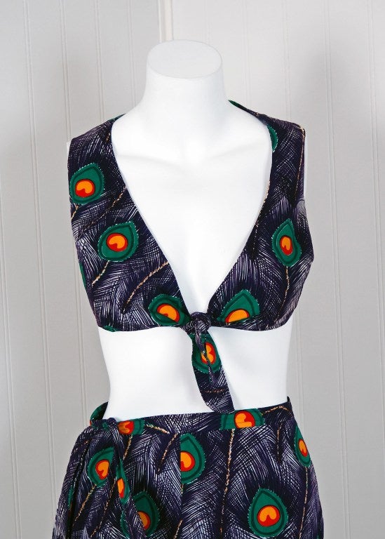1960's Peacock-Feather Novelty Print Cotton Two-Piece Resort Ensemble Set In Excellent Condition In Beverly Hills, CA