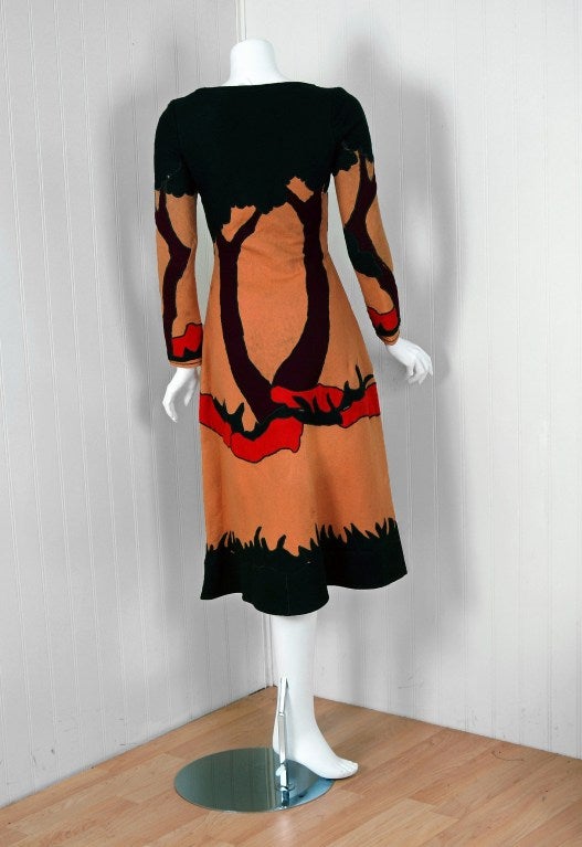 1970 Norma Kamali Couture Rare Scenic Novelty Applique Felt Lace-Up Dress In Good Condition In Beverly Hills, CA