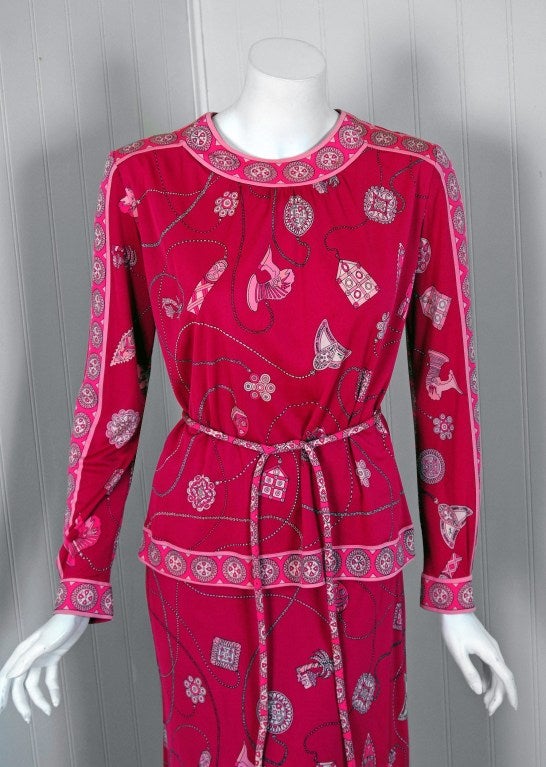 1960's Emilio Pucci Pink Op-Art Print Silk-Jersey Belted Dress Ensemble In Excellent Condition In Beverly Hills, CA