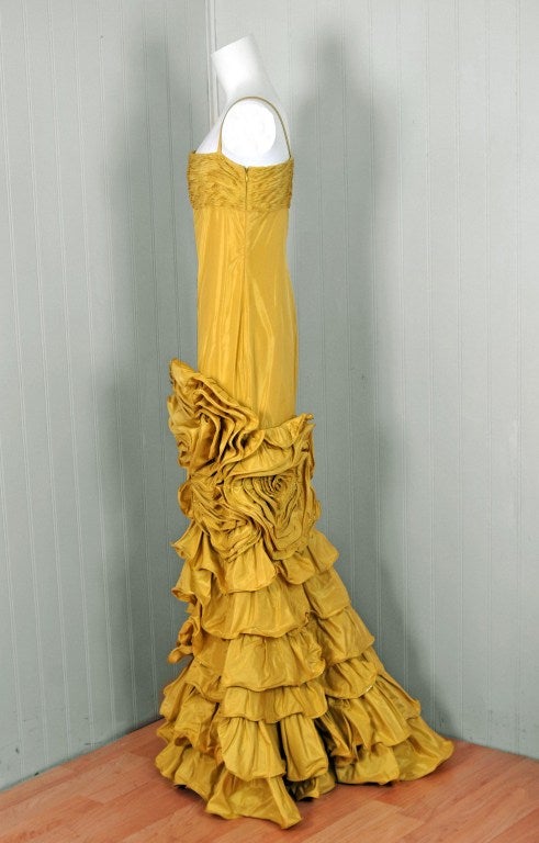 Women's 1990's Valentino Couture Sculpted Chartreuse Taffeta Tiered Gown