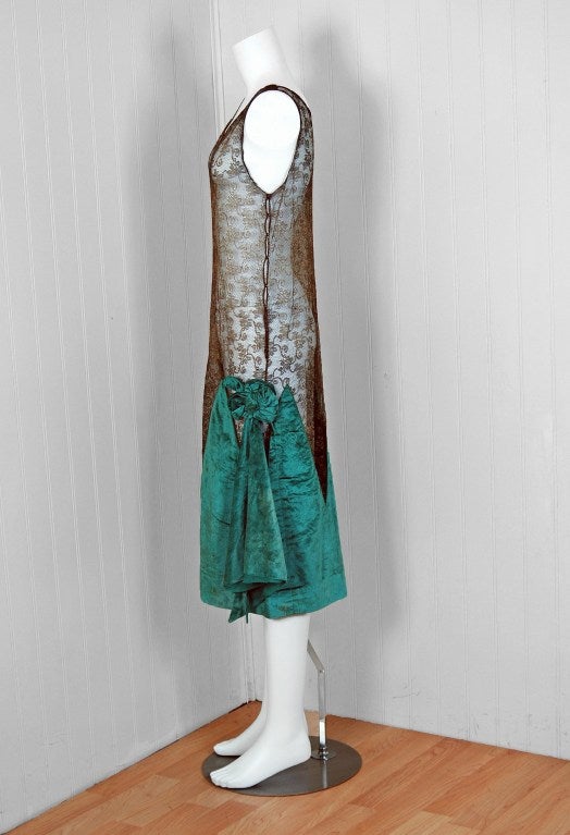 Women's 1920's Teal Blue-Green Velvet & Metallic-Gold Lace Flapper Dress