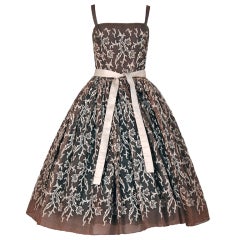1954 Traina-Norell Embroidered Leaves Motif Mocha Silk-Organza Full Party Dress 11