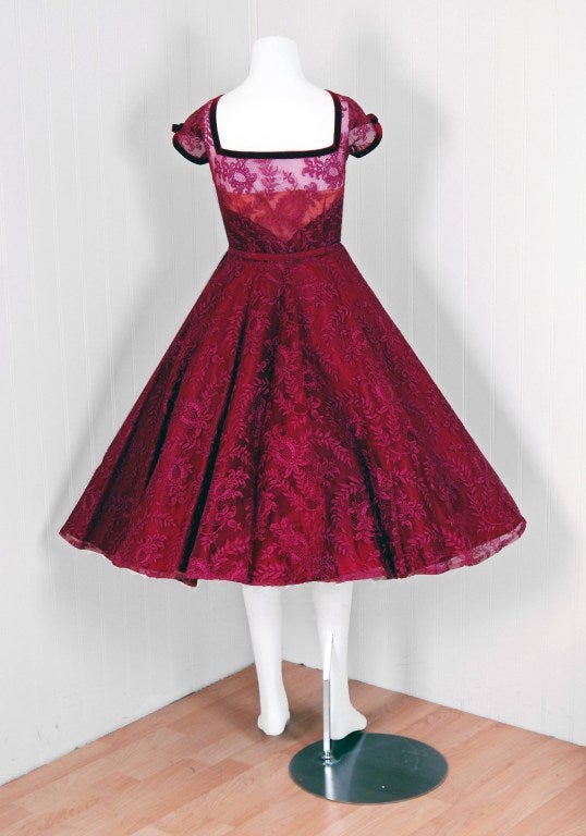 1950's Frank Starr Fuchsia Pink Chantilly-Lace Full Party Dress 2
