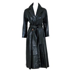 Trench in pelle Christian Dior numerato del 1990