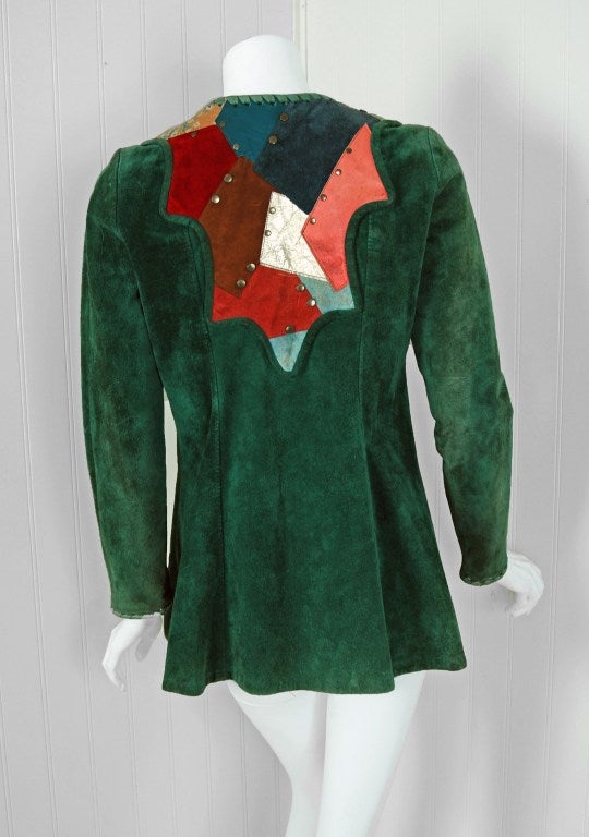 1970's Gorgeous Green Suede Leather Patchwork Studded Bohemian Hippie Jacket In Excellent Condition In Beverly Hills, CA