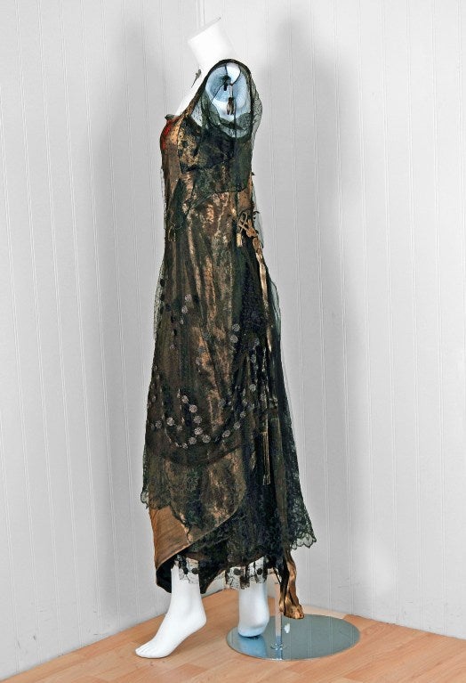 Women's 1910's Edwardian Gold-Lame & Sequin Beaded Chantilly-Lace Tea Gown