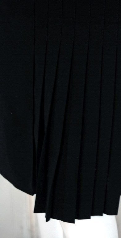 Women's 2003 Chanel Black Low-Cut Plunge Silk Rayon Pleated Seductive Cocktail Dress