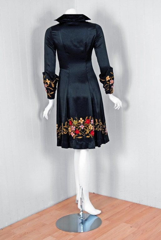 1920's Elegant Floral Embroidered Black Satin Poet-Sleeves Deco Flapper Dress 1