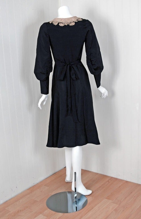 1930's Stunning Black Silk & Ivory Lace Billow Poet-Sleeves Belted Dress 1
