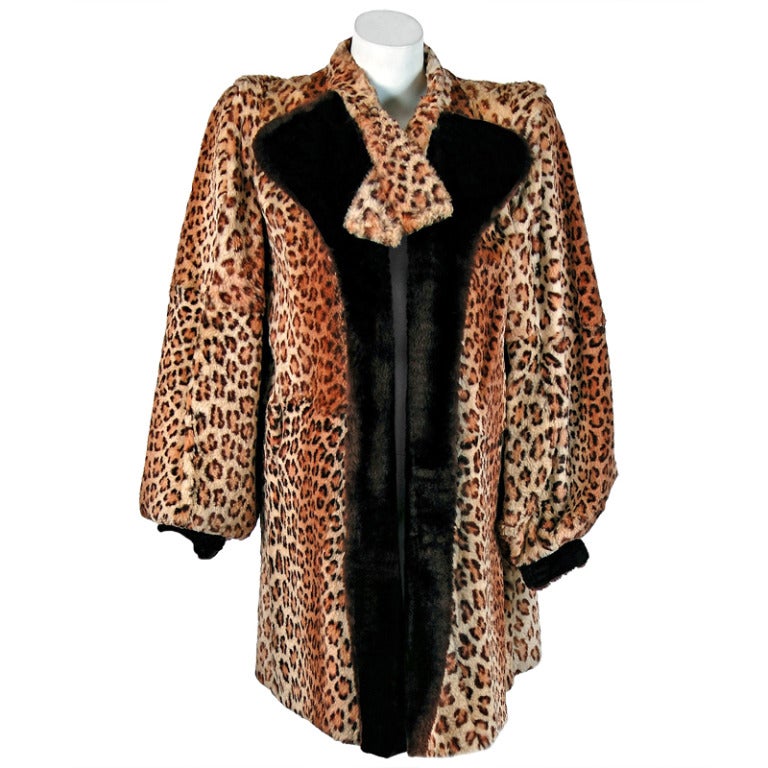 1930's Luxurious Leopard-Print Mouton Genuine Fur Poet-Sleeve Swing Coat