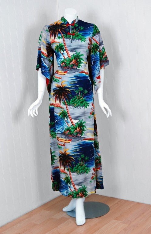 Breathtaking 1940's Pake Muu from the famous 