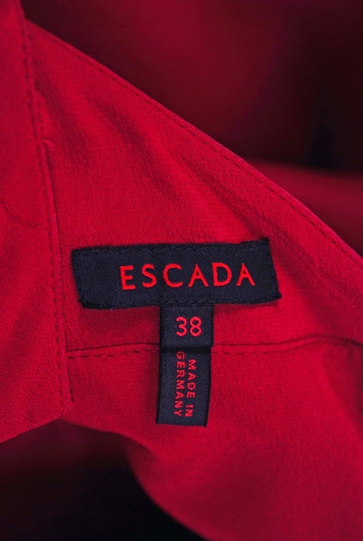 Women's 2010 Escada Couture Fuchsia-Pink Silk Origami Ruffle Trained Evening Gown