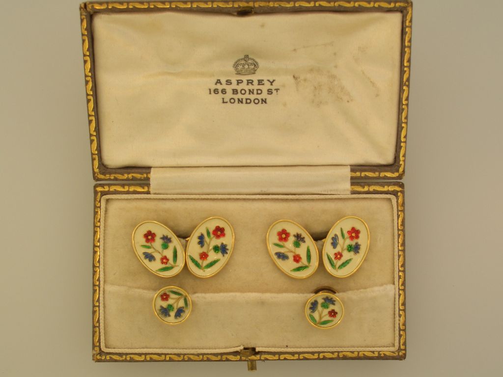 Men's Enamel Stud-Set