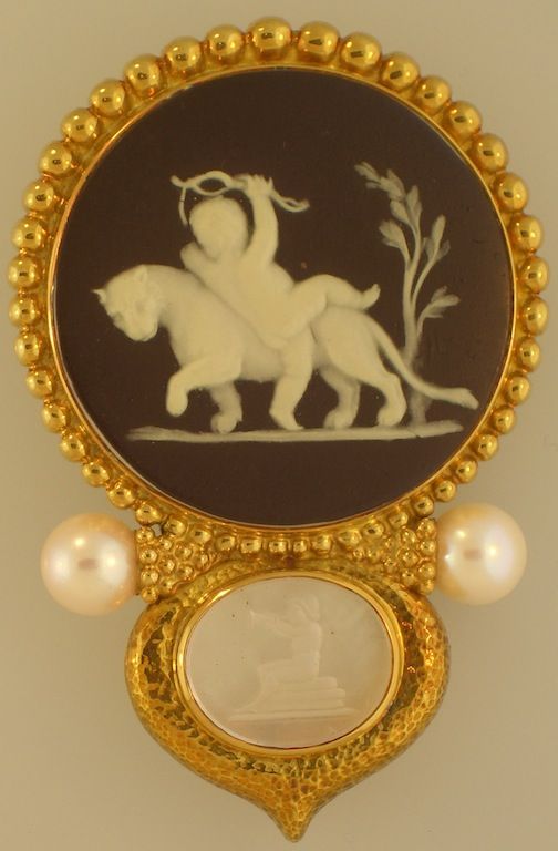 Elizabeth Gage Brooch w/Wedgwood Cameo