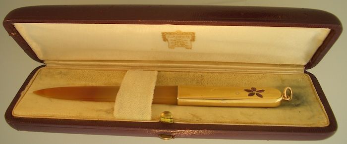 Cartier Agate & Gold Letter Opener For Sale 1