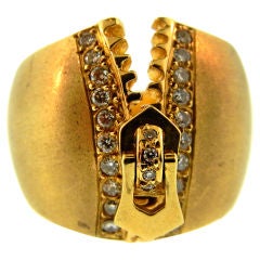 Gold & Diamond Zippered Design Ring
