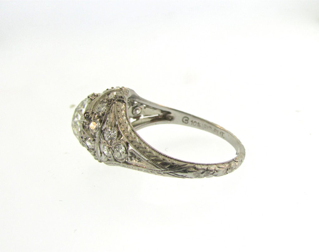 Art Deco Diamond Engagement Ring In Excellent Condition For Sale In New York, NY
