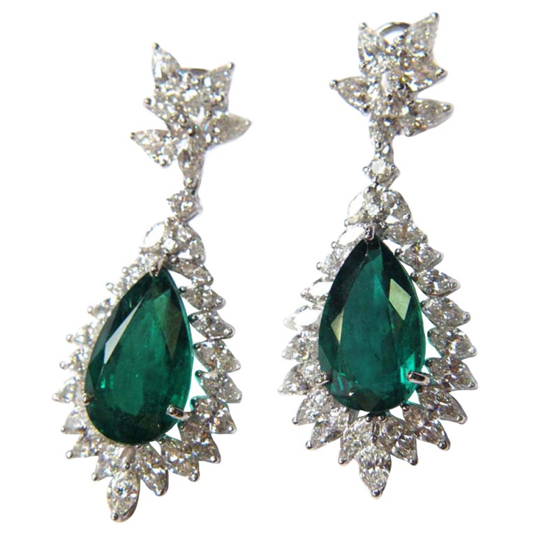 Colombian Emerald Diamond Platinum Earrings For Sale