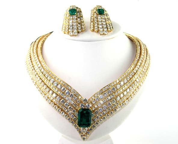 CARTIER DIamond Emerald Gold Necklace and Earclips 2