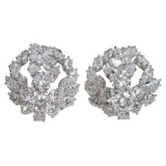 HARRY WINSTON Diamond Cluster Wreath Earrings