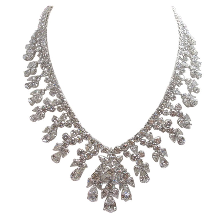 Magnificent Important Diamond Necklace For Sale at 1stDibs