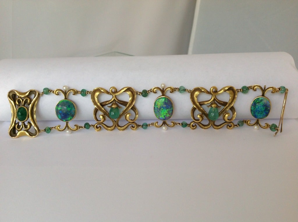 Important Art Nouveau Black Opal, Emerald & Gold Bracelet In Excellent Condition In Coral Gables, FL