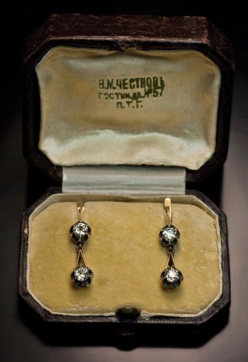 Russian Diamond Gold Pendant Earrings In Excellent Condition In Chicago, IL