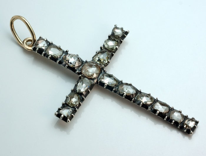 dusse cross