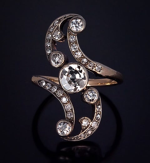 Belle Epoque Diamond Swirl Ring In Good Condition In Chicago, IL