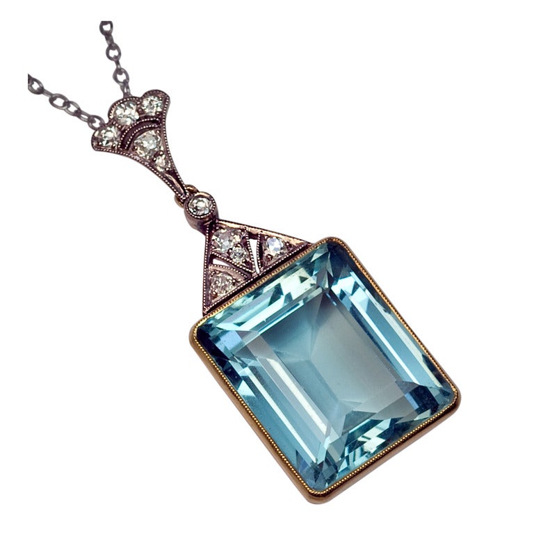 Art Deco Russian Aquamarine Pendant c1930